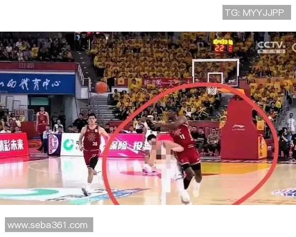 福建与北京季后赛争议不断球迷怒斥裁判判罚不公引发热议